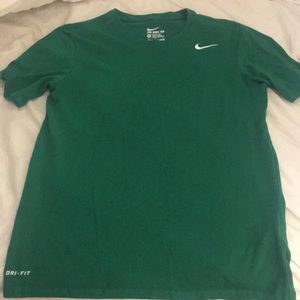 Nike dri fit t shirt
